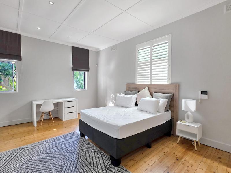 4 Bedroom Property for Sale in Bantry Bay Western Cape